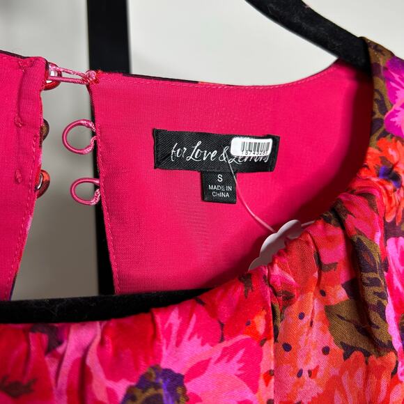 For‎ Love and lemons- Small- cutout, romantic, hidden zip, button closure, mini - Picture 4 of 6